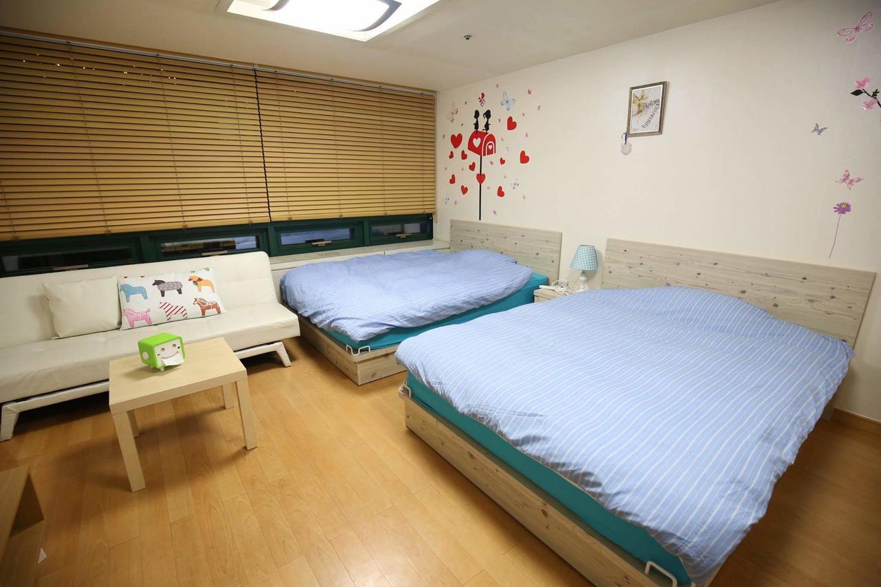 Апартаменти Hongdae Hommy House Сеул Екстер'єр фото