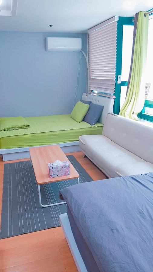 Апартаменти Hongdae Hommy House Сеул Екстер'єр фото