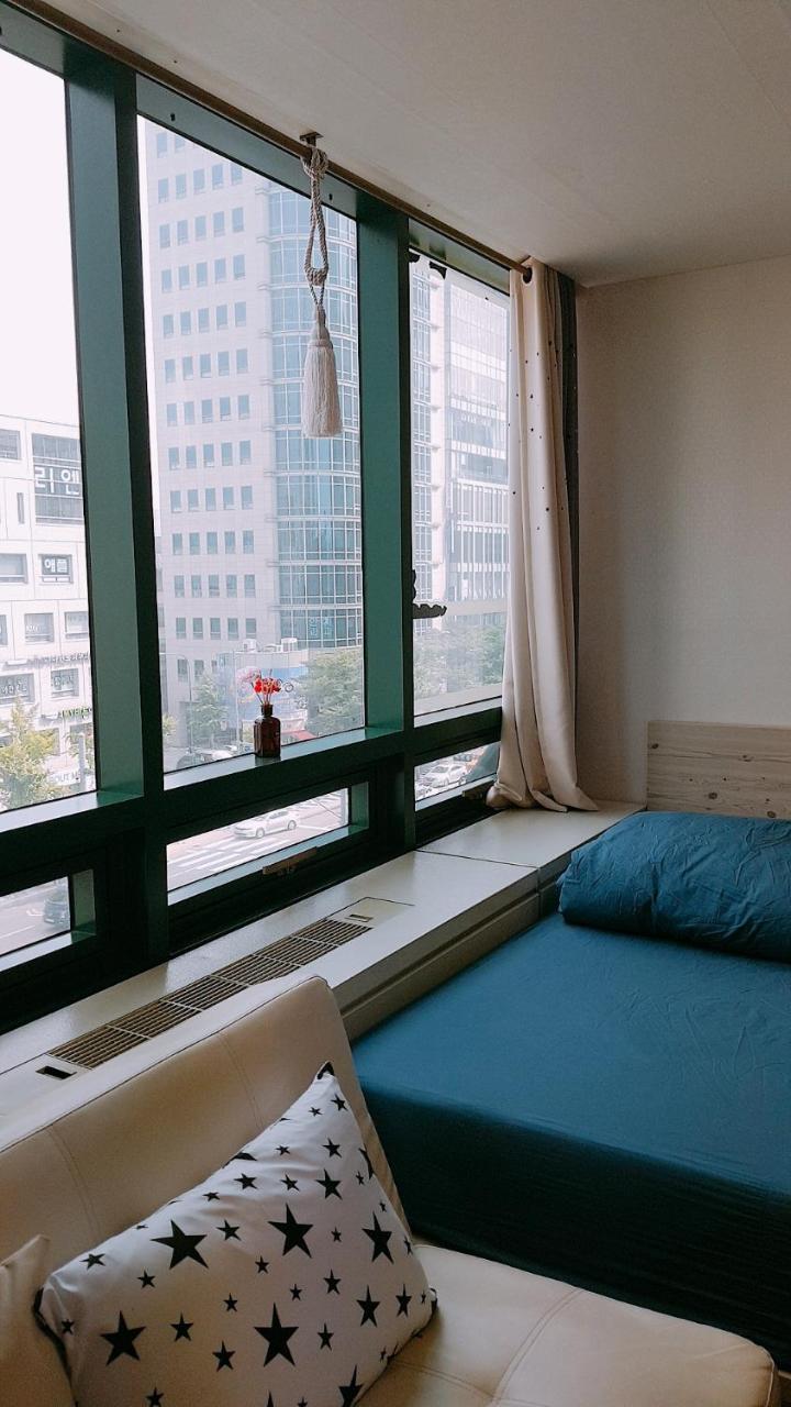 Апартаменти Hongdae Hommy House Сеул Екстер'єр фото